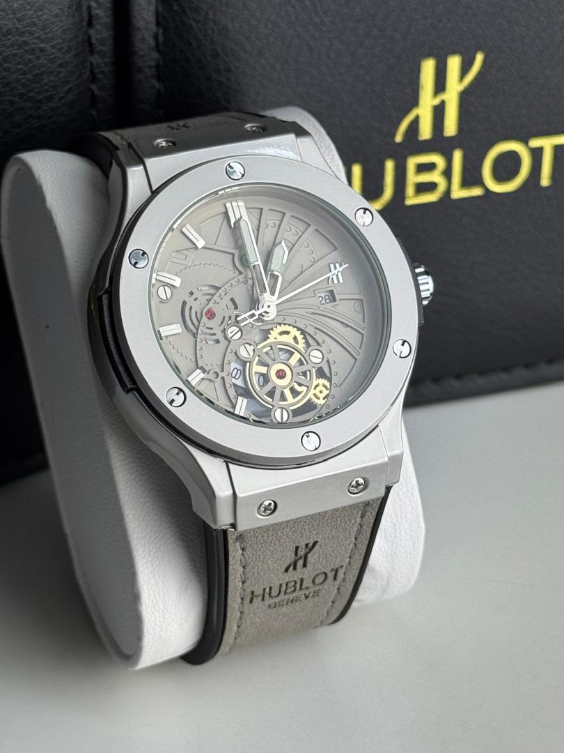 HB - 04 Big Bang Battery Watch for Men – Premium Luxury Timepiece