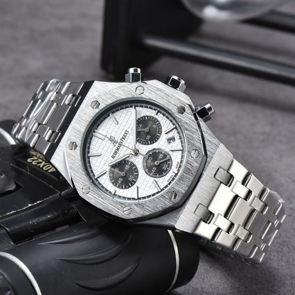AM-05 Quartz Watch – 42mm Stainless Steel Dial, Nylon Strap, Auto Date