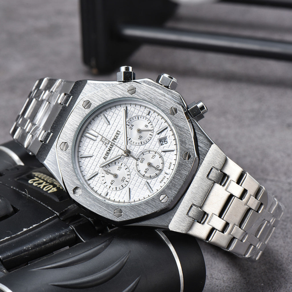AM-05 Quartz Watch – 42mm Stainless Steel Dial, Nylon Strap, Auto Date